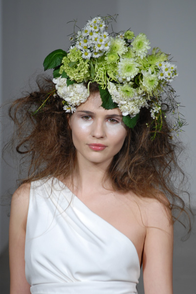 Long Wavy Floral Bride Hairstyle via