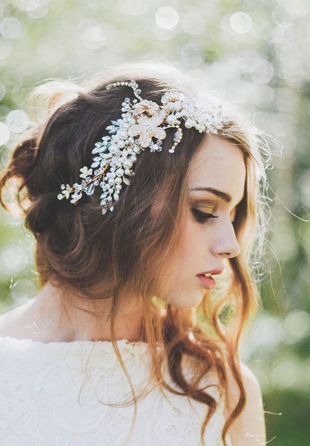 Pretty Wedding Hairstyles with Accessories - Pretty Designs