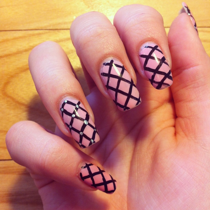 Pink Nails with Fishnet