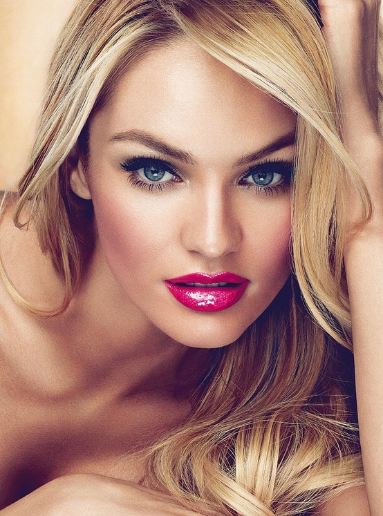Alluring Makeup Ideas with Red Lips