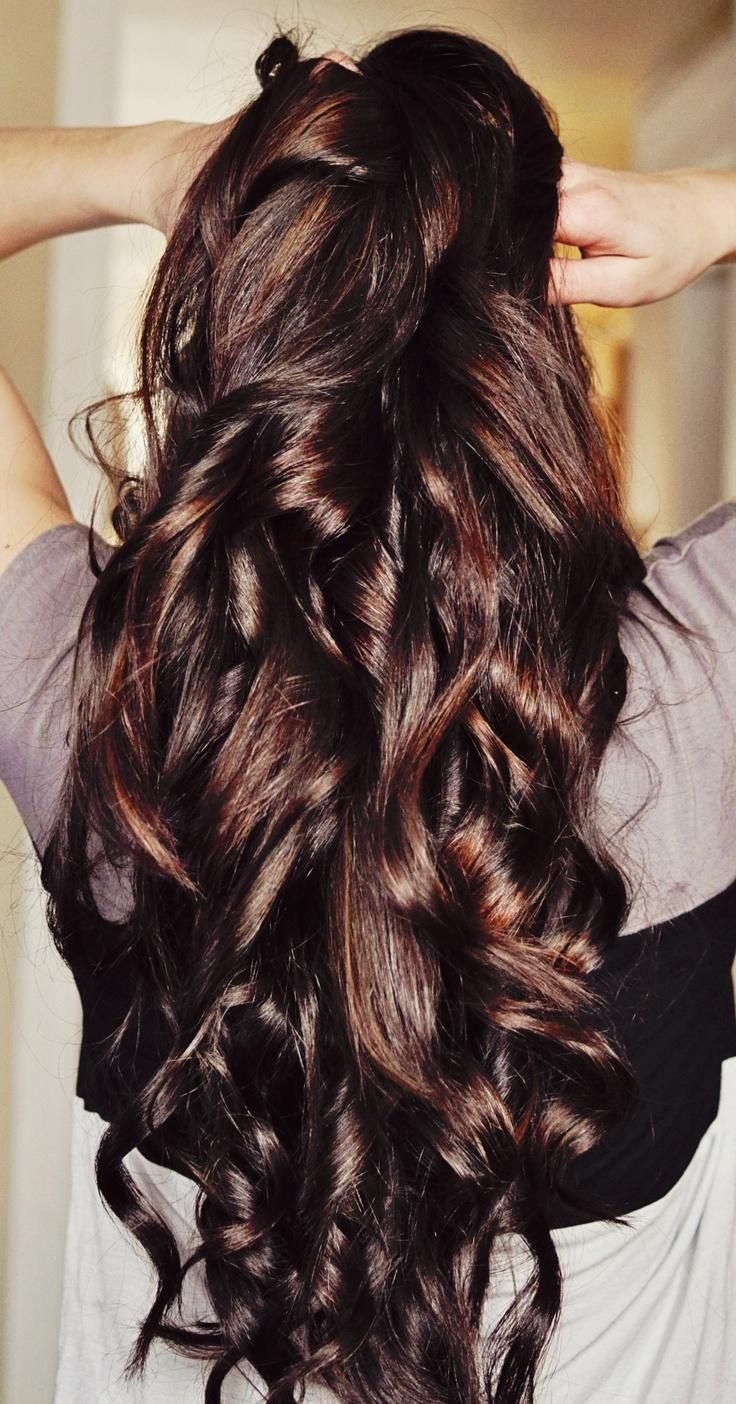 Curly Hair Brunette 107