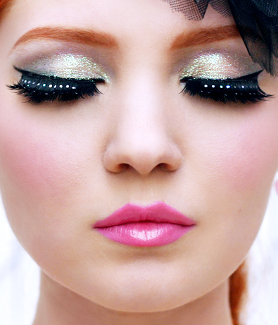 Fuchsia Lips Makeup Idea