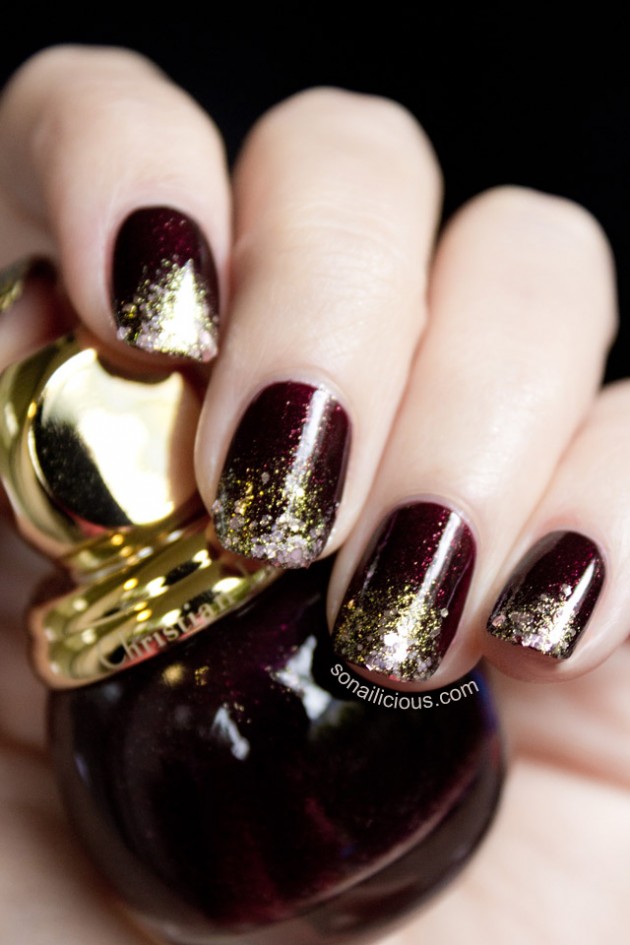 Gold Glitter Nail Design via