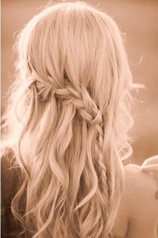 Loose Boho Braided Hairstyle