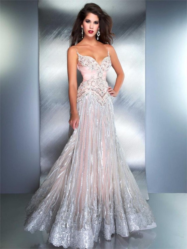 A Collection of Most Beautiful Dresses by Mac Duggal - Pretty Designs