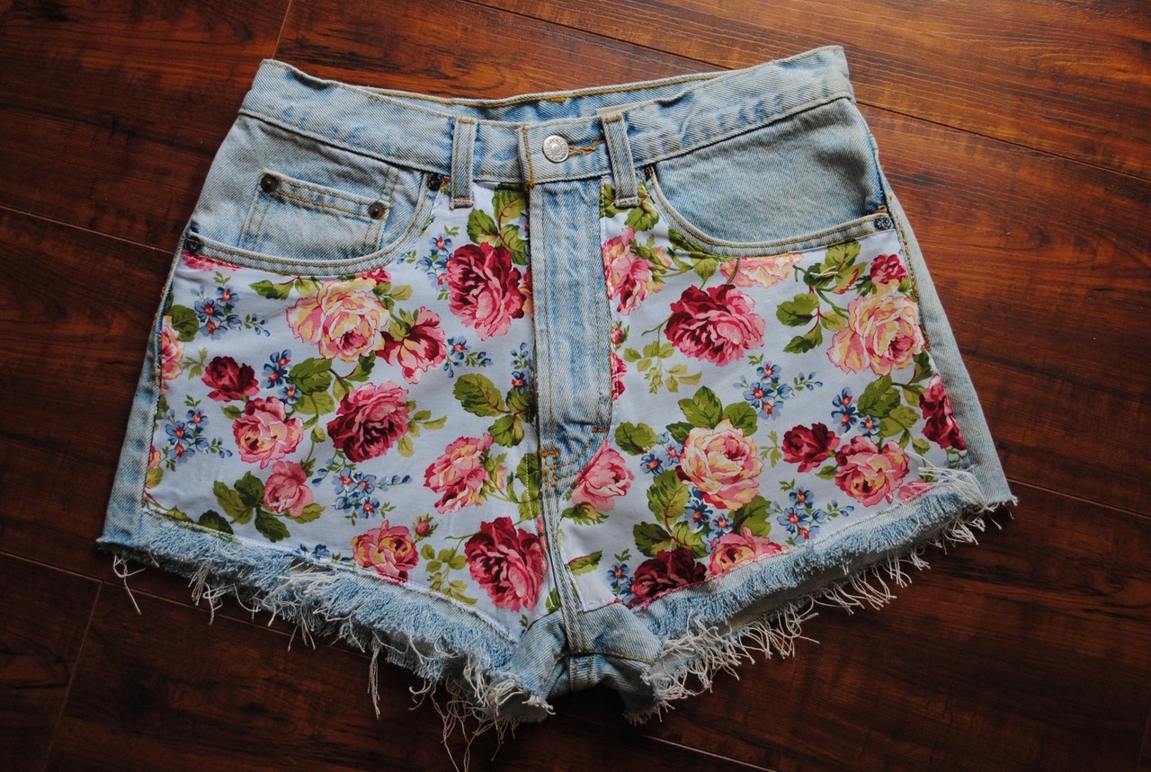 Shorts with Flower Print