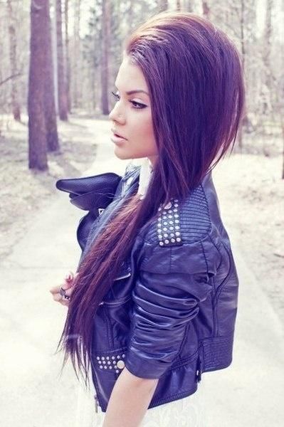 Side-swept Hairstyle with Layers