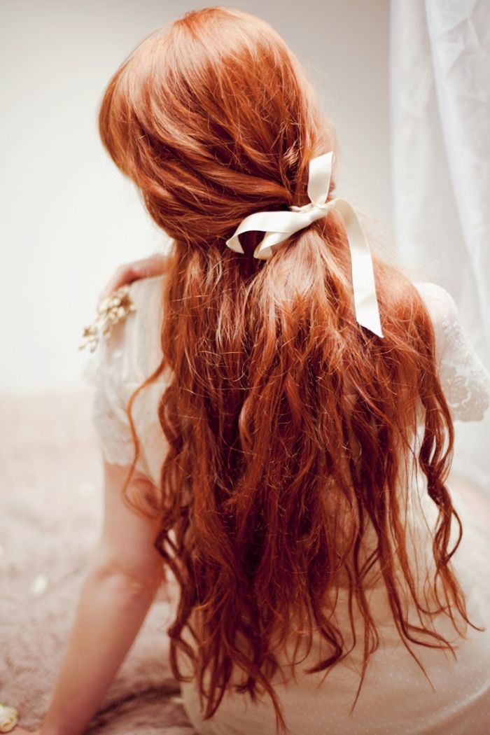 Simple Romantic Hairstyle for Long Hair