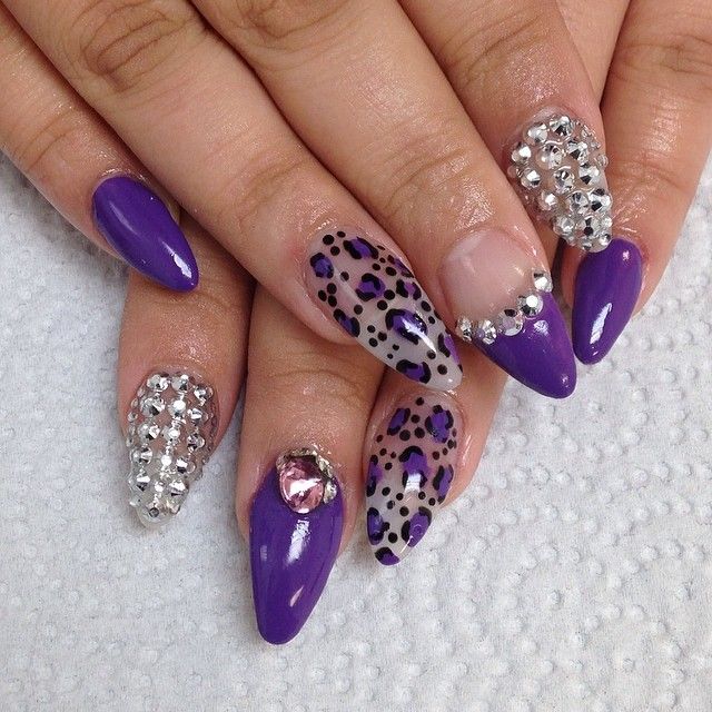 Stiletto Nails