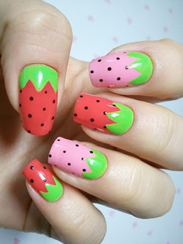 Straberry Print for Summer Fruit Nail Designs