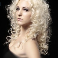 AIRY CURLS