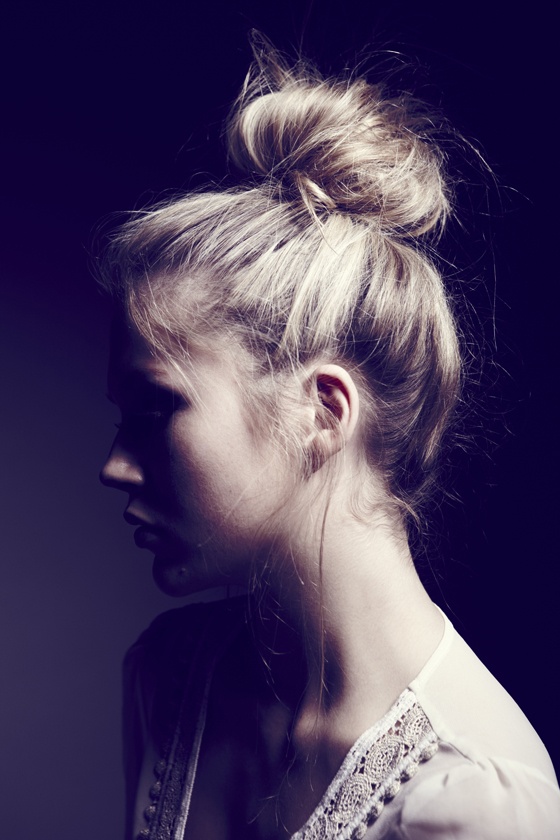 Casual-chic Top Knot Hairstyle