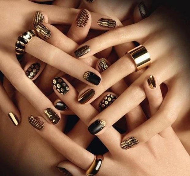 Golden Nails Art Design