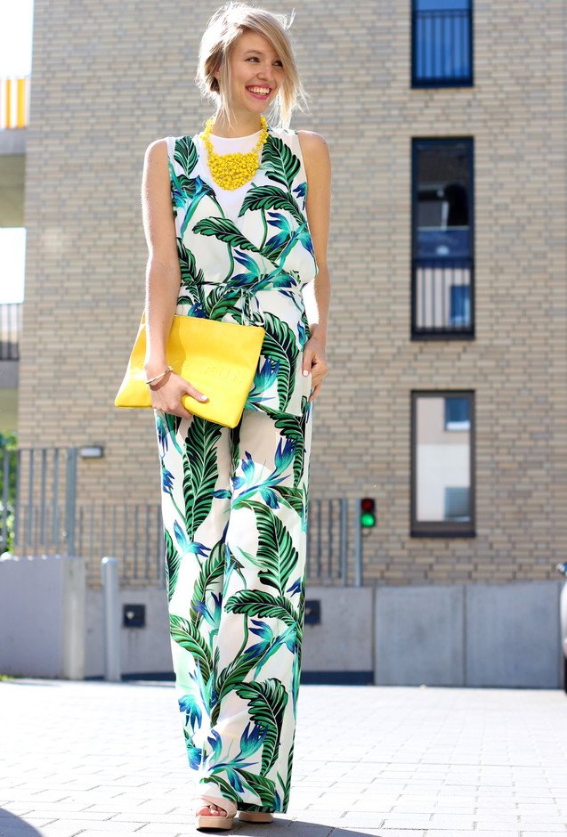 Leaves Printed Jumpsuit Outfit