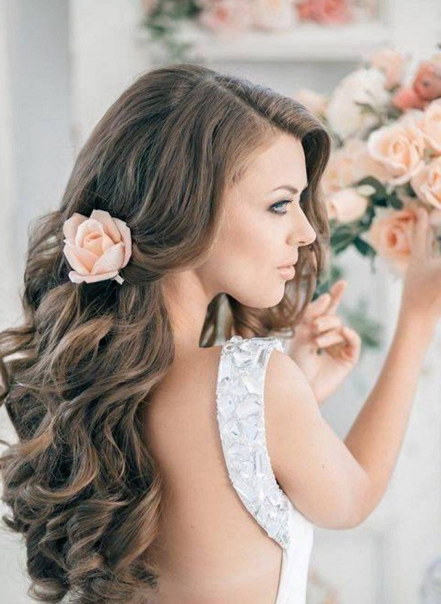 Long Wavy Hairstyle for Wedding