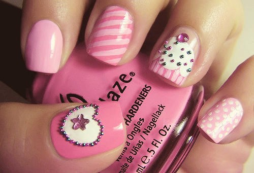 Lovely Pink Mismatched Nail Designs