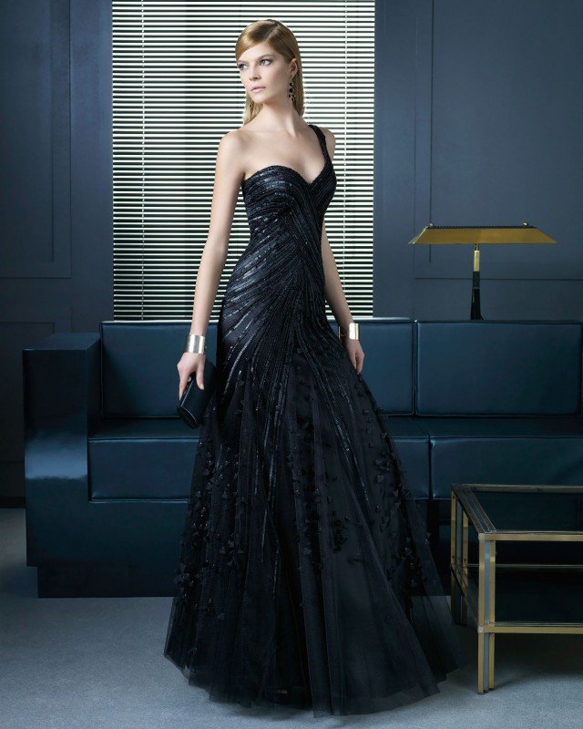 One-shoulder Black Long Dress