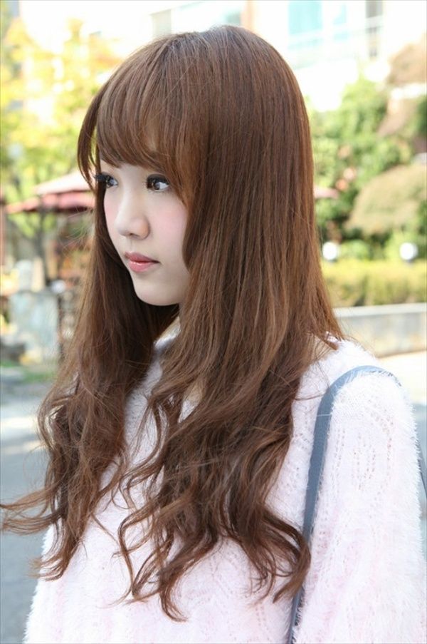 Pretty Hairstyle for Girl Students