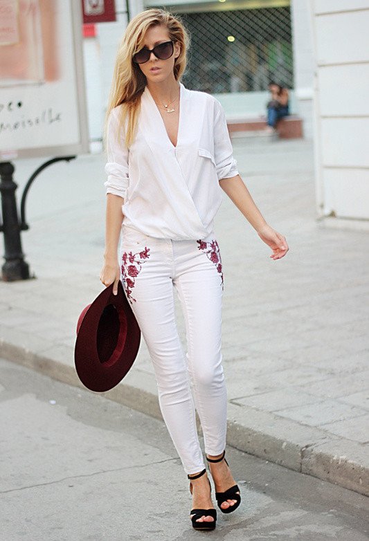 Trendy Outfit Idea with White Jeans
