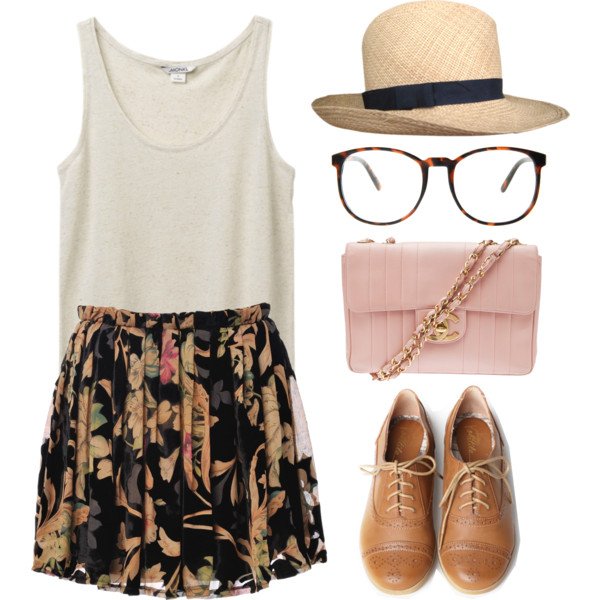 Casual Outfit Idea with Skirt and Hat