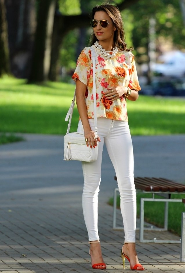 Floral Tops and White Jeans Outfit