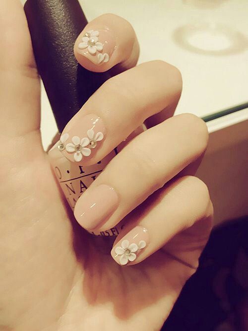 Nude Nails with Flowers