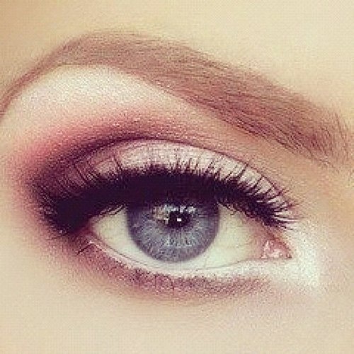 Pink Eye Makeup Look