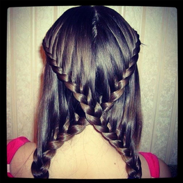Sweet Braided Hairstyle for Girls