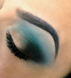 Teal Eye Makeup