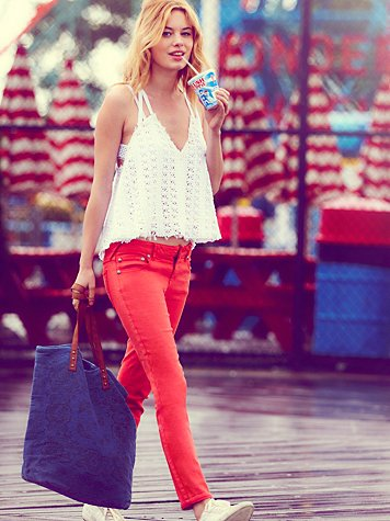 Trendy Red Jeans Outfit