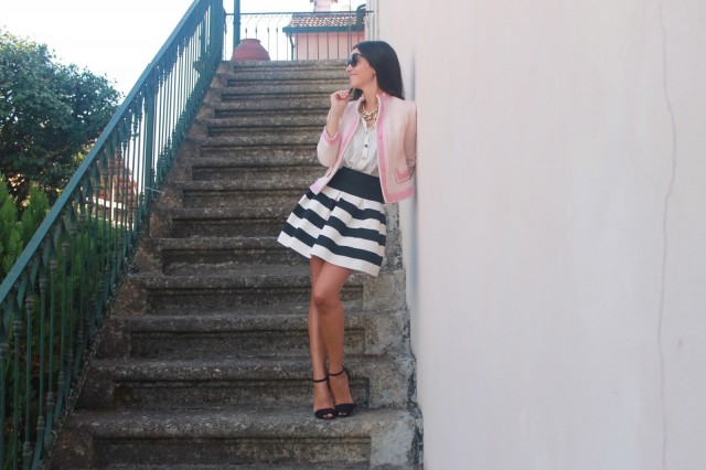 Black and White Stripe Skirt Outfit Idea