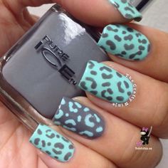 Blue Leopard Nail Art Design