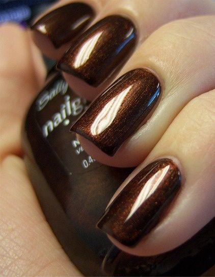 Glittering Chocolate Nail Design