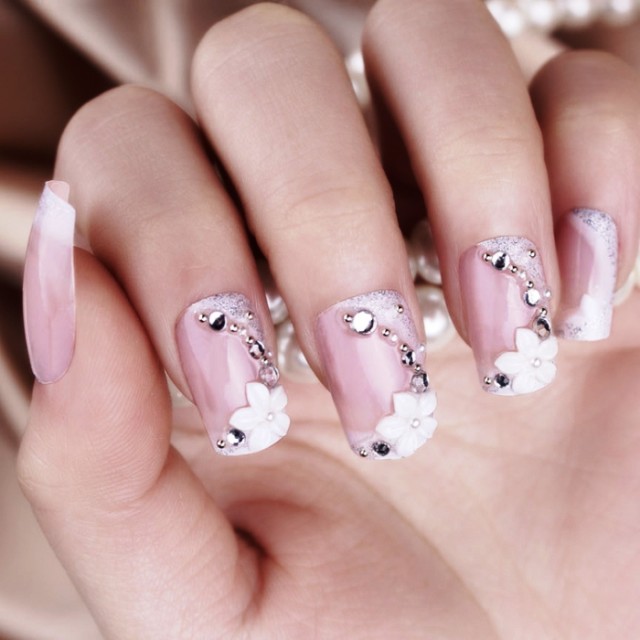 nail paint design for wedding