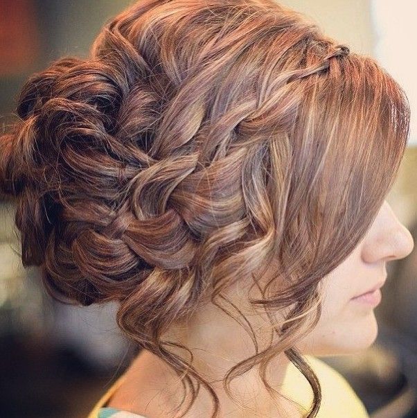 30+ Elegant Prom Hairstyles - Style Arena