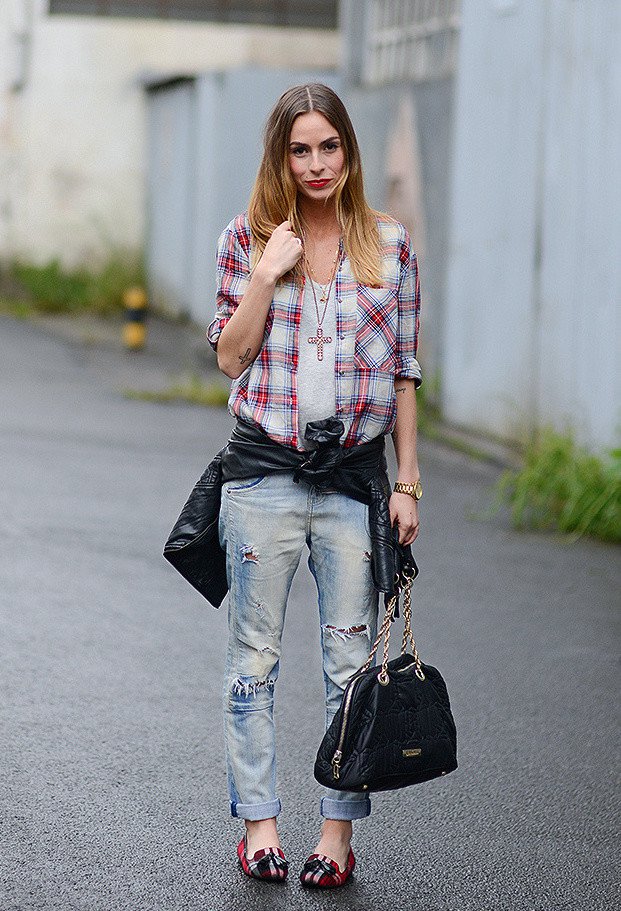 Plaid Shirt Outfit and Ripped Jeans