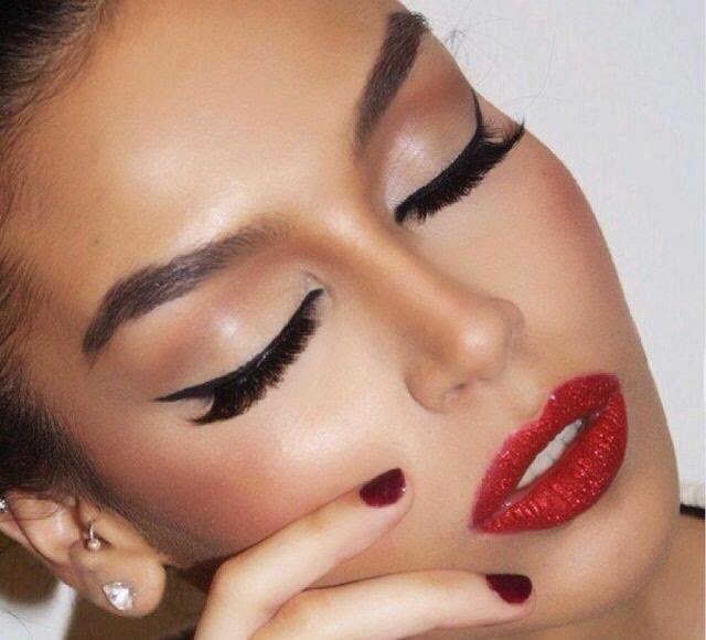 Red Shimmer Lips and Cat Eye