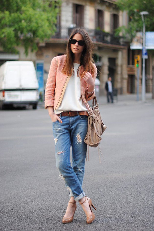 Ripped Jeans Outfit Idea with Pink Jacket