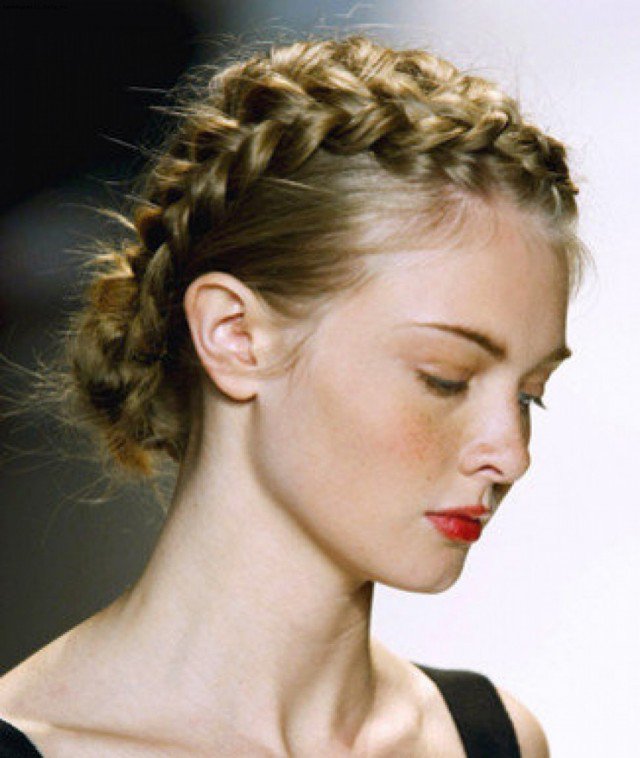 Smart Braided Hairstyle for Long Hair