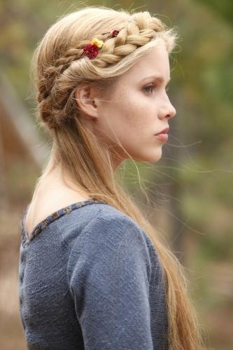 Beautiful Crown Braided Hairstyle for Long Hair