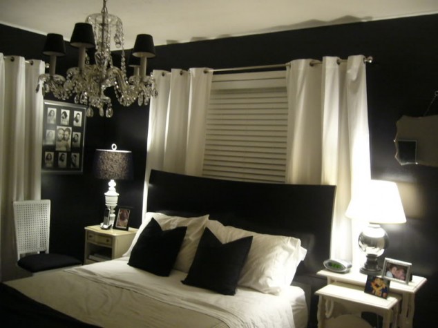 Bedroom Decoration: Black Wall Art - Pretty Designs