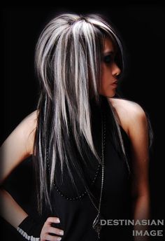 Black Wavy Hair With Silver Blonde Highlights