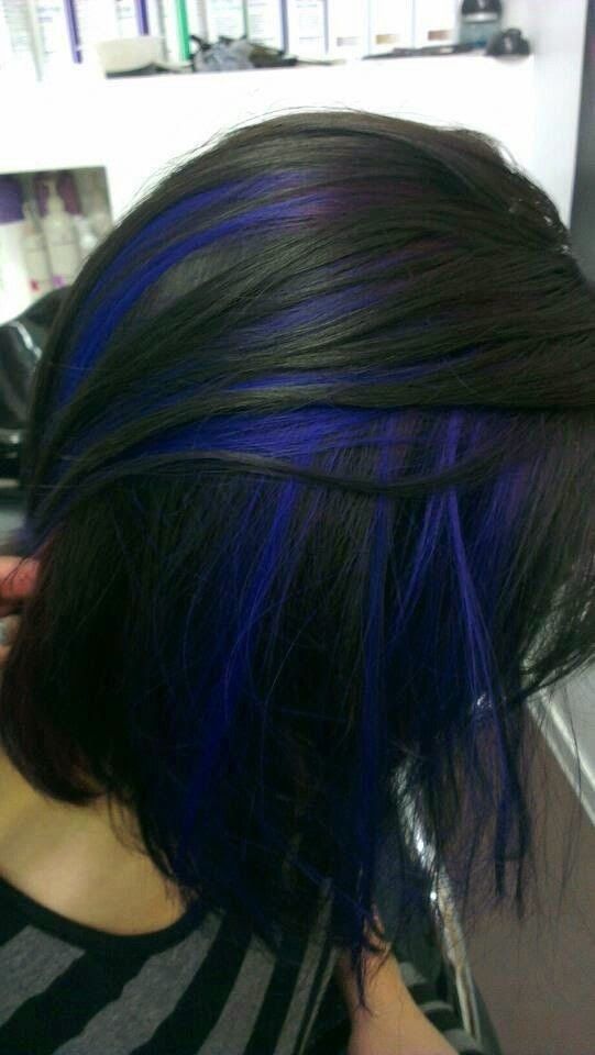 Blue Highlighted Black Bob Hairstyle