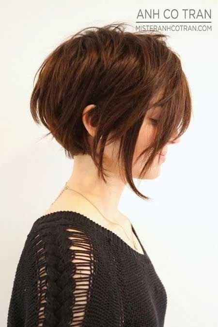 Choppy Short Hairstyle for Thick Hair