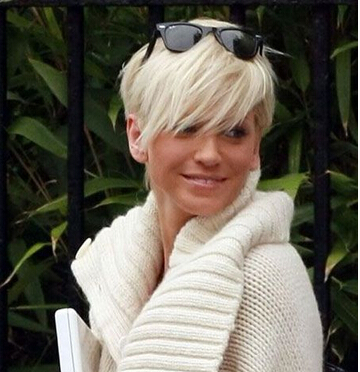 Cute Short Hairstyle for Women