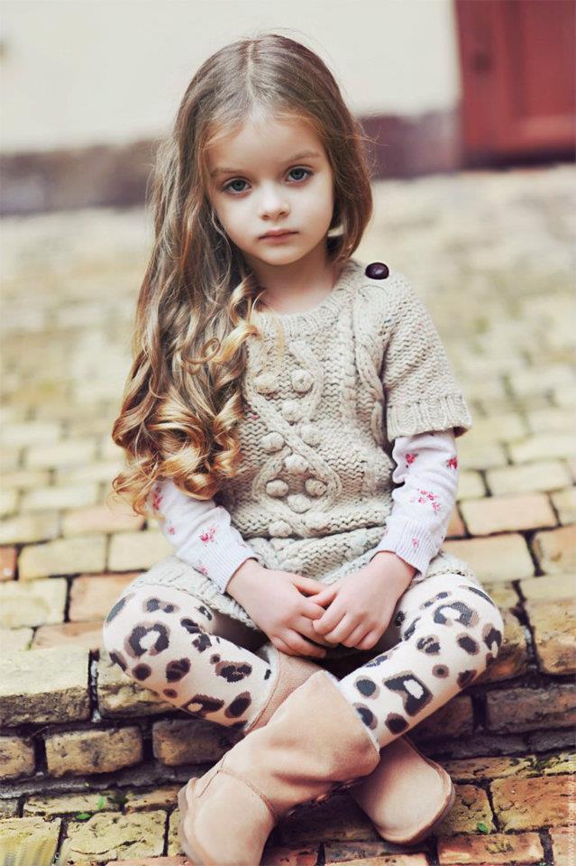 Faddish Outfit Idea for Little Girl