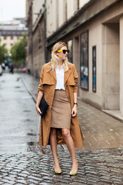 Fashionable Brown Outfit Idea for Fall