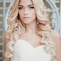 Long Blond Curly Hairstyle