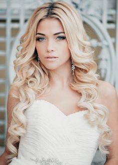 Long Blond Curly Hairstyle