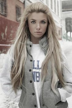 Long Straight Blond Hairstyle
